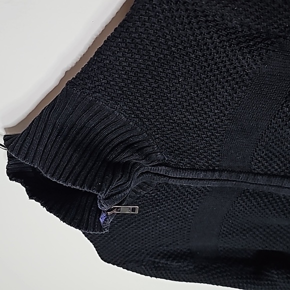 Guess xs black long sleeve sweater jacket - Picture 3 of 7